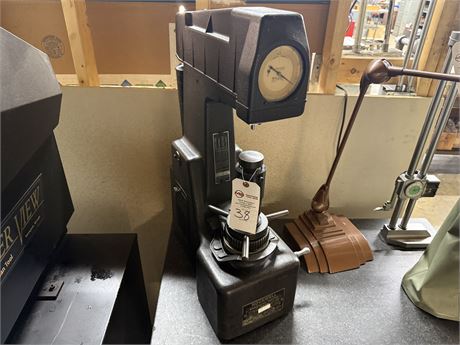 Rockwell Hardness Tester
