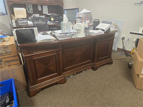 Matching Set of Office Furnitue
