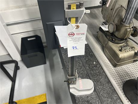 Mitutoyo Model 570-245 12" Height Gage