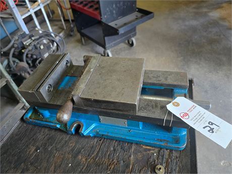 Kurt 6" Jaw Machine Vise