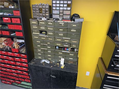TOOL CHEST