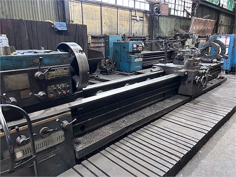 33"x17' TOS SUS80 Engine Lathe