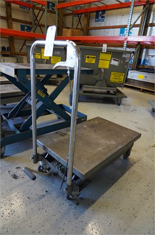 Haul Master (1) Hydraulic Table Cart