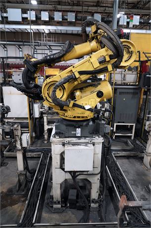 Fanuc Robot R-2000iB/165F w/ Stand (2014)