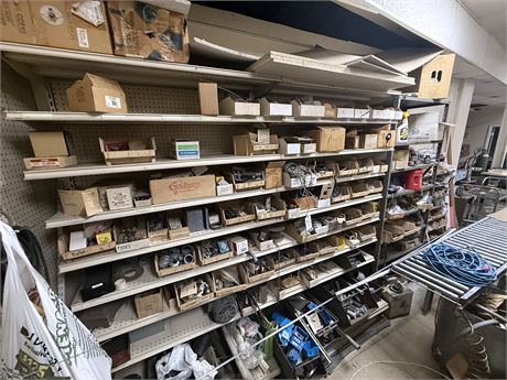5 TIER SHELF W/O CONTENTS