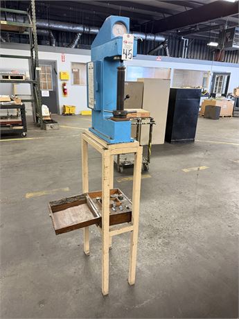 SAROJ R Hardness Tester
