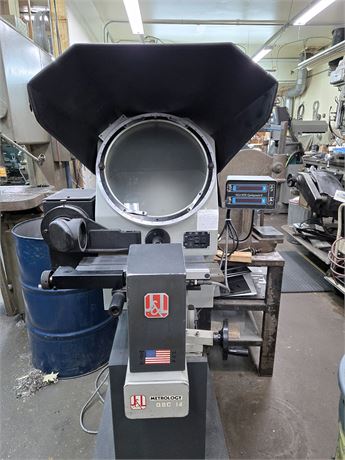 J&L OPTICAL COMPARATOR QBC-14