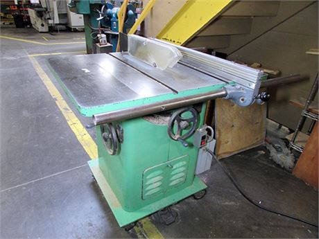 Delta Unisaw 10" Table Saw
