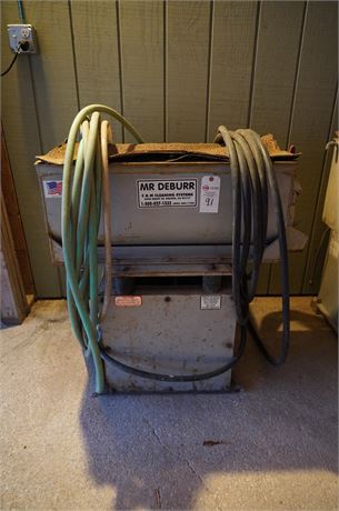 Mr. Deburr 300 Vibratory Finishing Machine / Tumbler