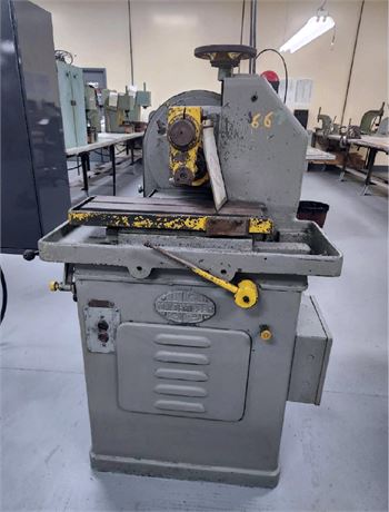 WWII‑Era Horizontal Milling Machine