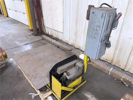 Allen Bradley Lift Table