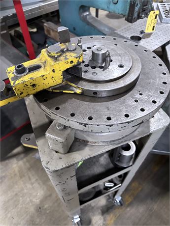Diacro Manual Bender