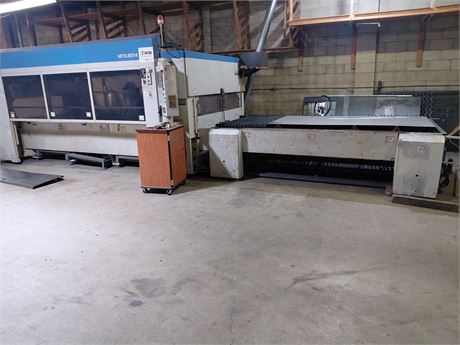 Mitsubishi ML3015 LZ / XR8 series CO2 Laser Cutting System (2000)