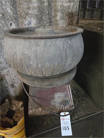 Nova 500 Vibratory Finishing Machine