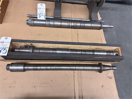 Lot of (2) 40-Taper Horizontal Milling Arbor