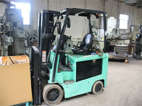Mitsubishi Model FBC30N2 Electric Forklift