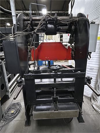 Diacro #14-48-1 Hydraulic Press Brake