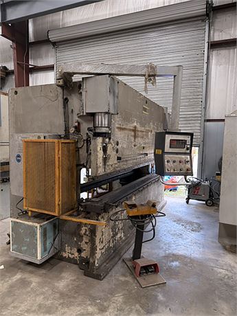 Baykal 225 Ton Press Brake (2002)